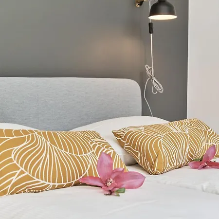 Siemianowicka With Balcony & Parking Wroclaw By Renters Apartment Radwanice